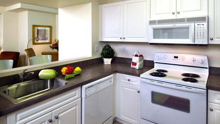 12 Highpoint Cir unit 2-701, Quincy, MA 02169 - photo 2