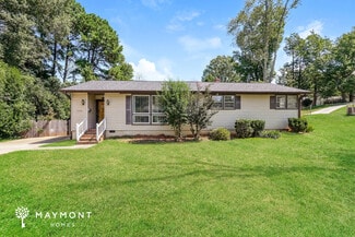 1606 Quail Dr, Greensboro, NC 27408