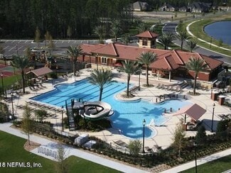 319 Richmond Dr, Saint Johns, FL 32259