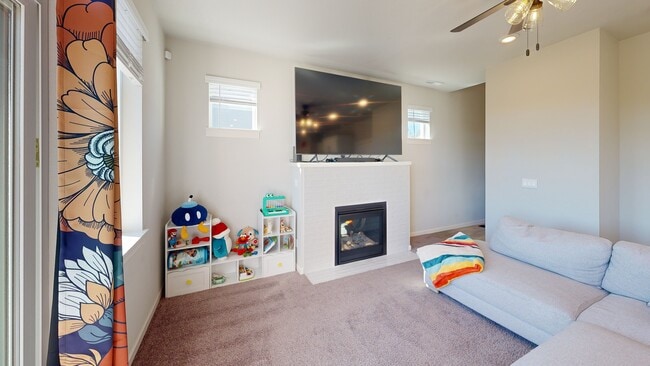 1294 19th Ave, Forest Grove, OR 97116 - photo 3