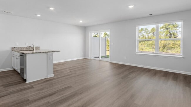 7614 Pennycress Dr unit 454, Leland, NC 28451 - photo 4