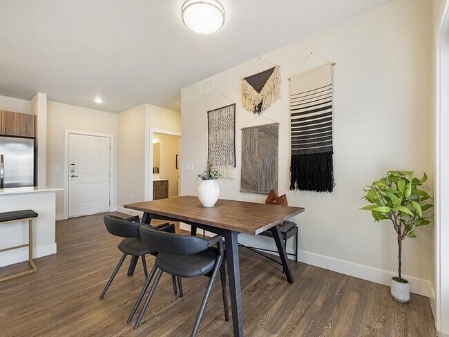 Momentum at First Creek, Denver, CO 80249 - photo 5