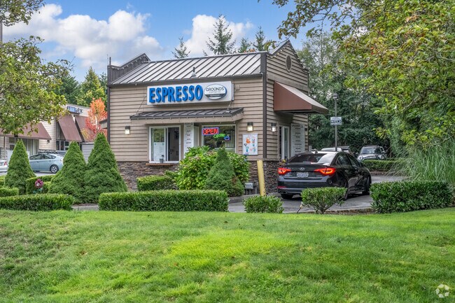 Wind and Tide locals stop at Ground Coffee Espresso on their way to work each morning.