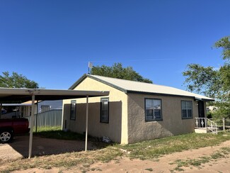 1102 E 7th St, Clovis, NM 88101