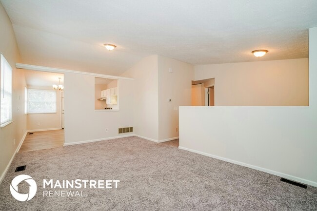 3017 Rumford Ct, Reynoldsburg, OH 43068 - photo 3