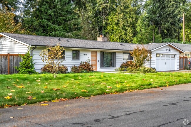 The Uplake neighborhood offers newly constructed homes as well as stunning remodels.