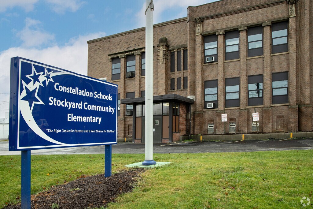 Constellation Schools: Stockyard Community Elementary front entrance signage.