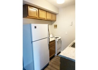 3033 Clifton Ave Unit 3033-12, Cincinnati, OH 45220