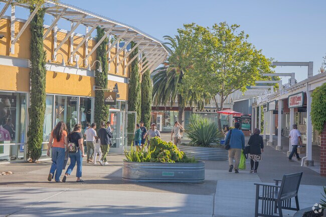 Penngrove isn't far from the Petaluma Village Premium Outlets, which provide great shopping opportunities.