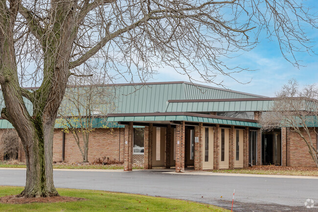 Murray Ridge School offer a variety of programs that challenge children.