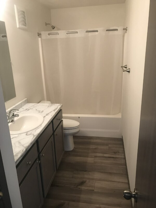 502 S Jefferson St, Humboldt, SD 57035 - photo 3