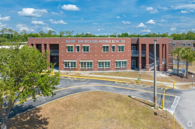 Markham Woods Middle School offers advanced programs for Alaqua students.