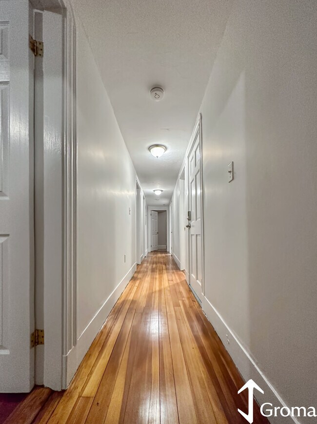 55 Hollander St, Dorchester, MA 02121 - photo 5