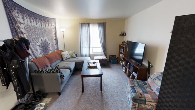 353 E 13th Ave, Columbus, OH 43201 - photo 4