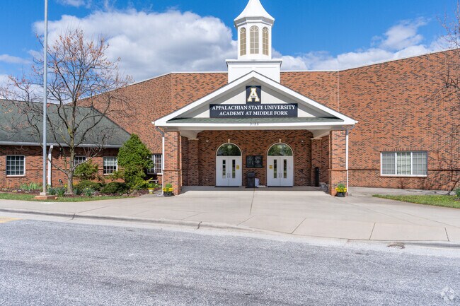 ASU Academy at Middle Fork received a diversity grade of A from Niche.