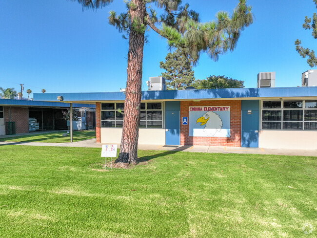 Corona Elementary School, Rankings & Reviews - Homes.com