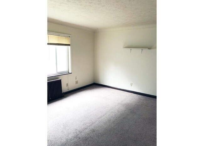 948 Ludlow Ave unit 948-04, Cincinnati, OH 45220 - photo 7