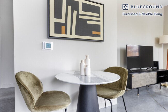 60 Brainerd Rd unit FL2-ID792, Allston, MA 02134 - photo 5