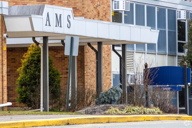 The test scores in Avenel Middle School are below the State average.