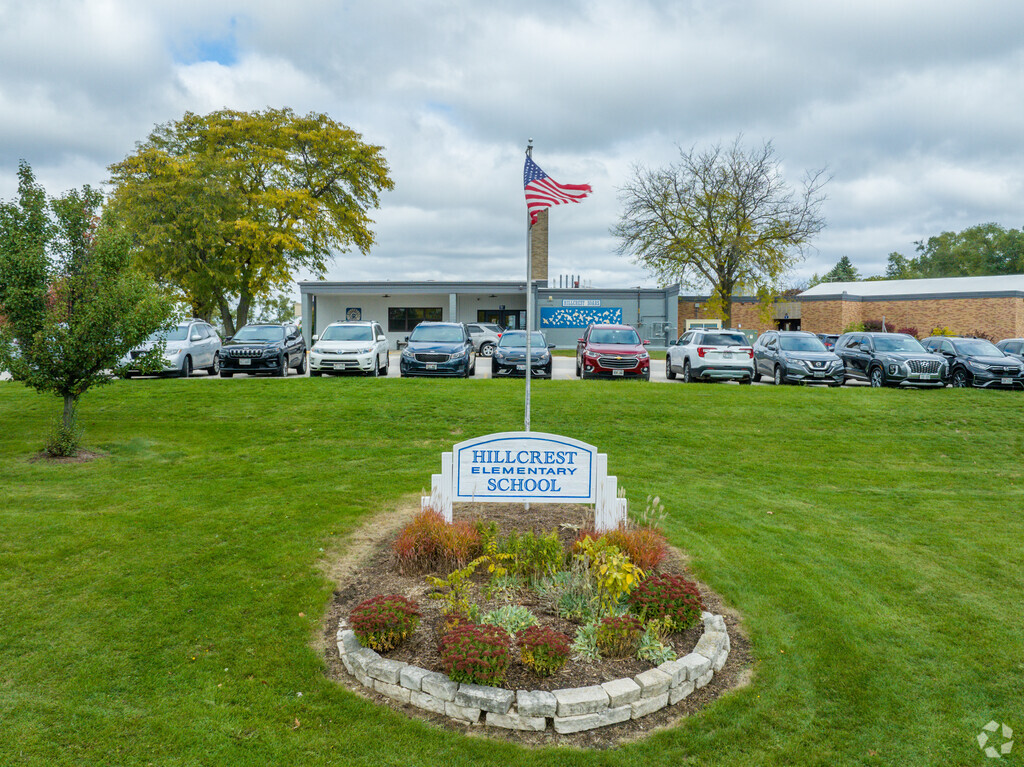 Hillcrest Elementary School provides public education to students living in Brookfield.