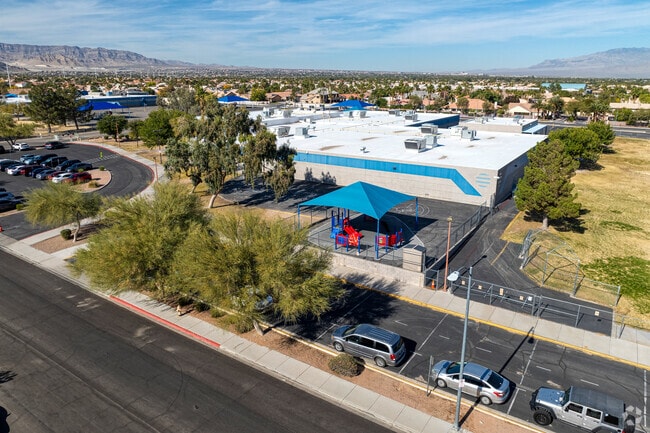 Dorothy Eisenberg Elementary School's modern facilities and resources that enhance learning.