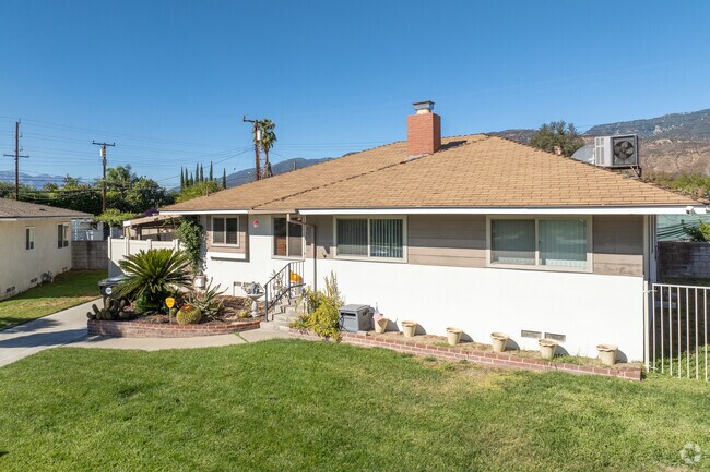 Ranch homes can be found throughout Nena.