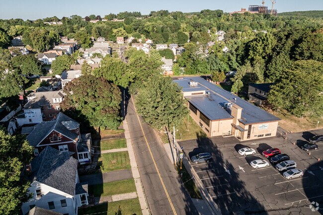 Blessed Sacrament School is located in Holyoke.