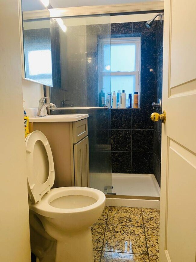 40 Bristol St unit 1, East Cambridge, MA 02141 - photo 4