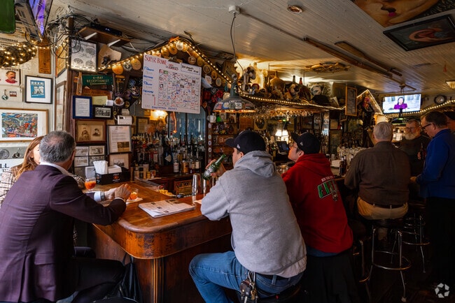 The Ear Inn is a local tavern serving up cold beers to the residents of Hudson Square.