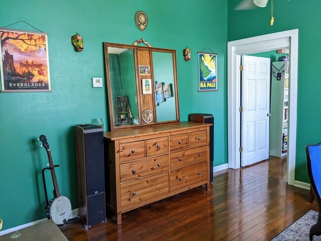 2812 Dabadie St unit B, New Orleans, LA 70119 - photo 2