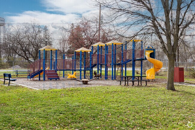 Veterans Memorial Park in Montrose features a modern playground.