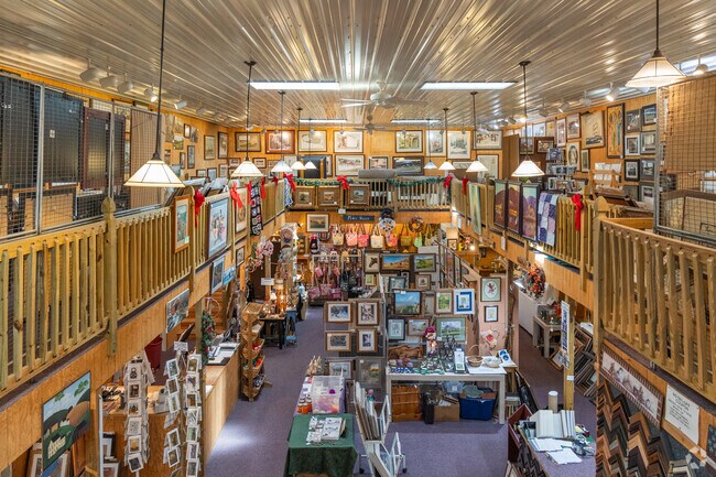 Valley Gallery & Gifts has art work from local artist in the Limestone neighborhood.