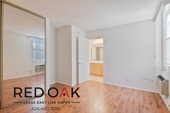 20200 Sherman Way unit 203, Los Angeles, CA 91306 - photo 2