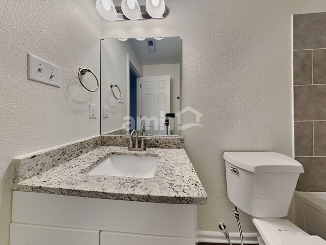 2306 Westmere Dr, Plainfield, IN 46168 - photo 7