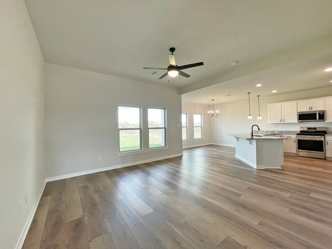 3449 Craig Ln, Lake Charles, LA 70607 - photo 2