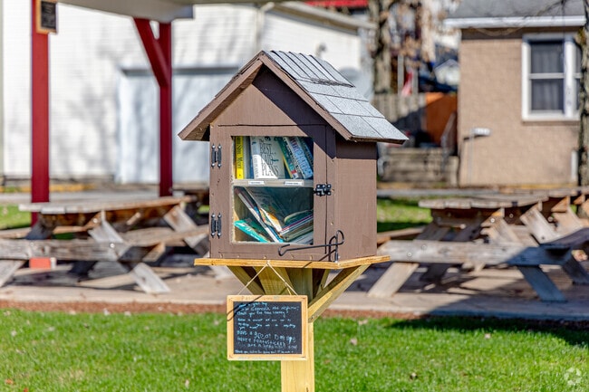 A shared library can be found in Saltsburg, on the edge of Bell Township.