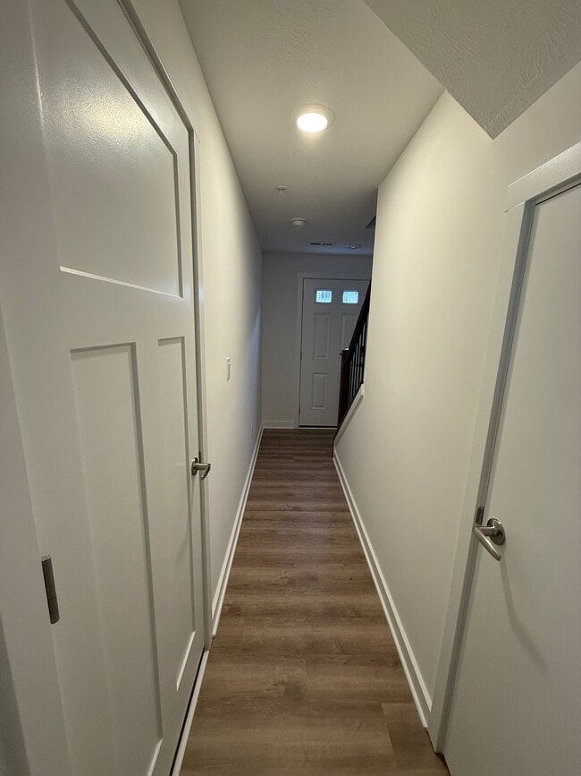 179 Lockheed Dr, Moon Township, PA 15108 - photo 4