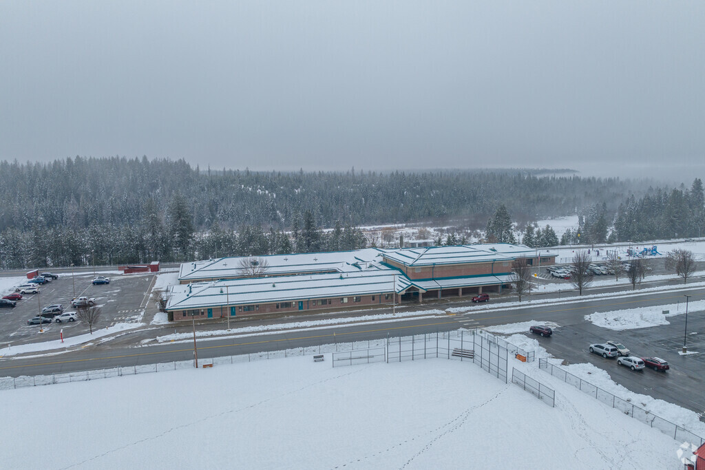Stratton Elementary is located near the middle and high schools.