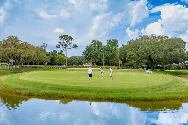 Citrus Hills has several golf courses in the area, and residents enjoy the options.