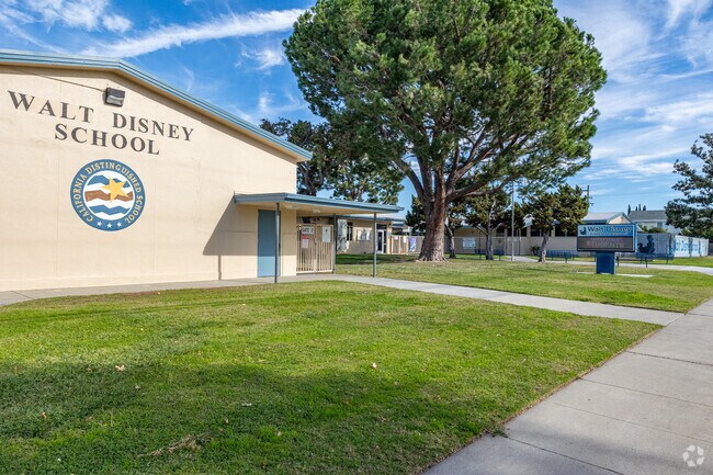 Walt Disney Elementary School has amazing teachers and staff.