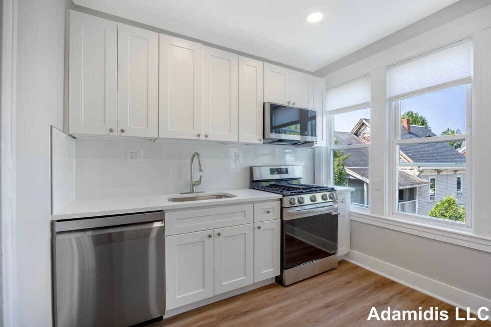 21 Magnus Ave, Somerville, MA 02143 - photo 1