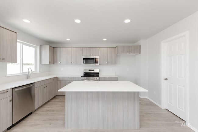 2828 N Arroyo Vista Way, Kuna, ID 83634 - photo 4