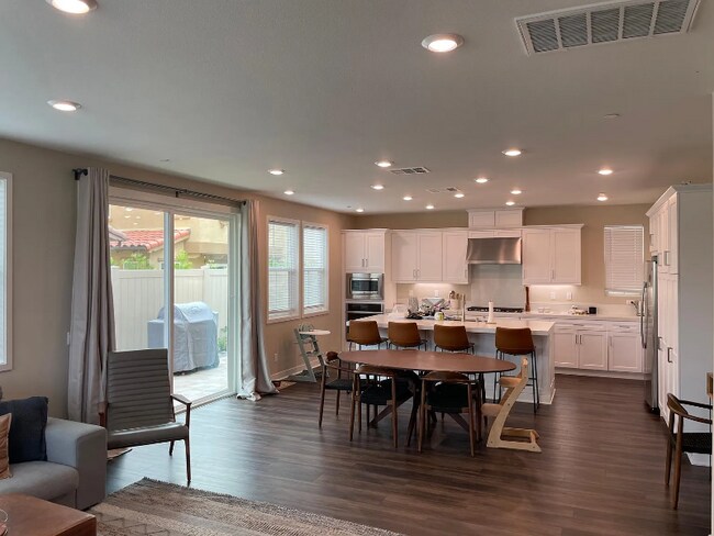 6659 Encelia Place unit 1, Carlsbad, CA 92011 - photo 5