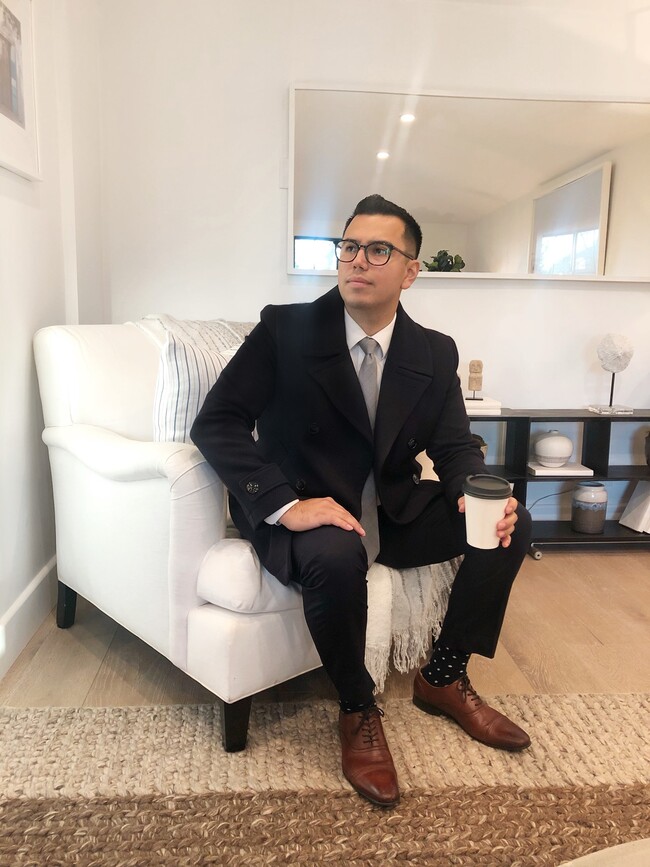 Agent Photo