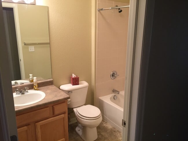 5551 29th St unit 3622, Greeley, CO 80634 - photo 2