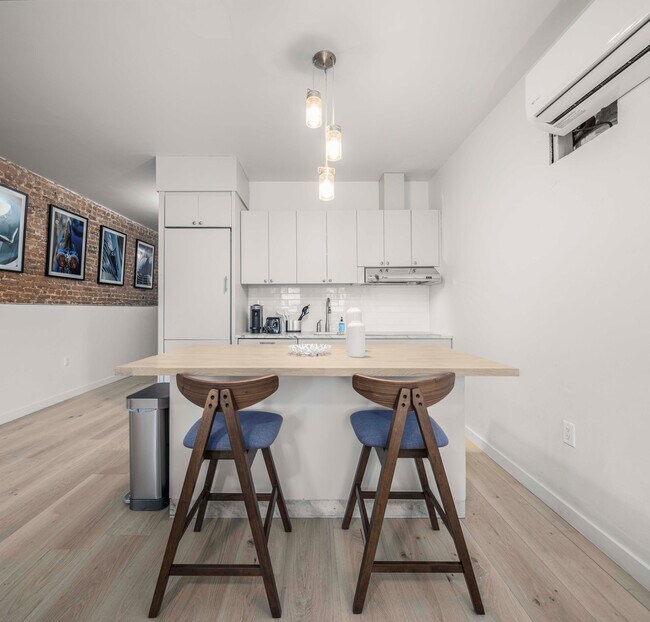 354 Bowery unit ID1034997P, New York, NY 10012 - photo 4