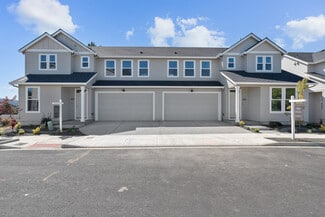 203 SE Acacia Dr, Gresham, OR 97080