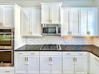 951 Opelousas Way, Sandy Springs, GA 30328