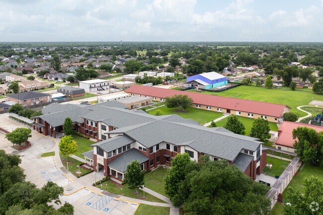 Approximately 774 students attend Laplace Elementary School.