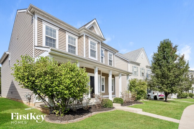 1027 Glengarry Dr, Wentzville, MO 63385 - photo 2